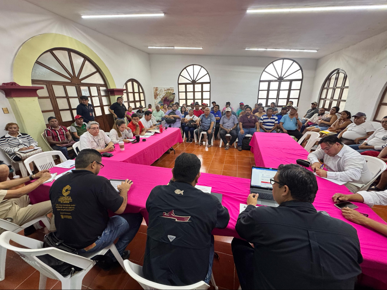  Cooperativas pesqueras ribereñas de Ciudad del Carmen buscan regularizar permisos vencidos