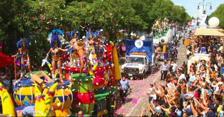 El Carnaval de Mérida iniciaba en Paseo de Montejo