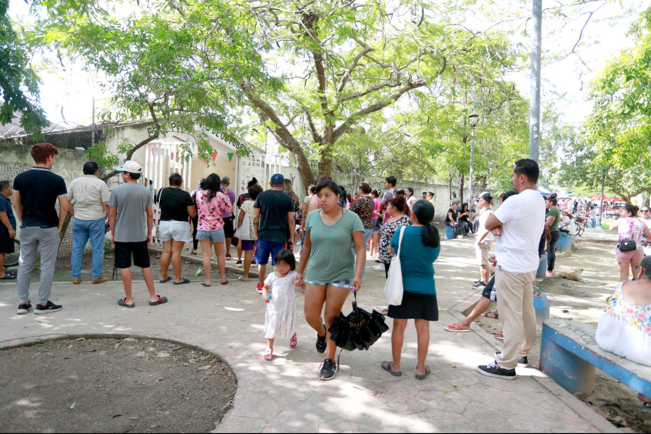 Maestros afirman no querer afectar a los estudiantes con la suspensión de clases