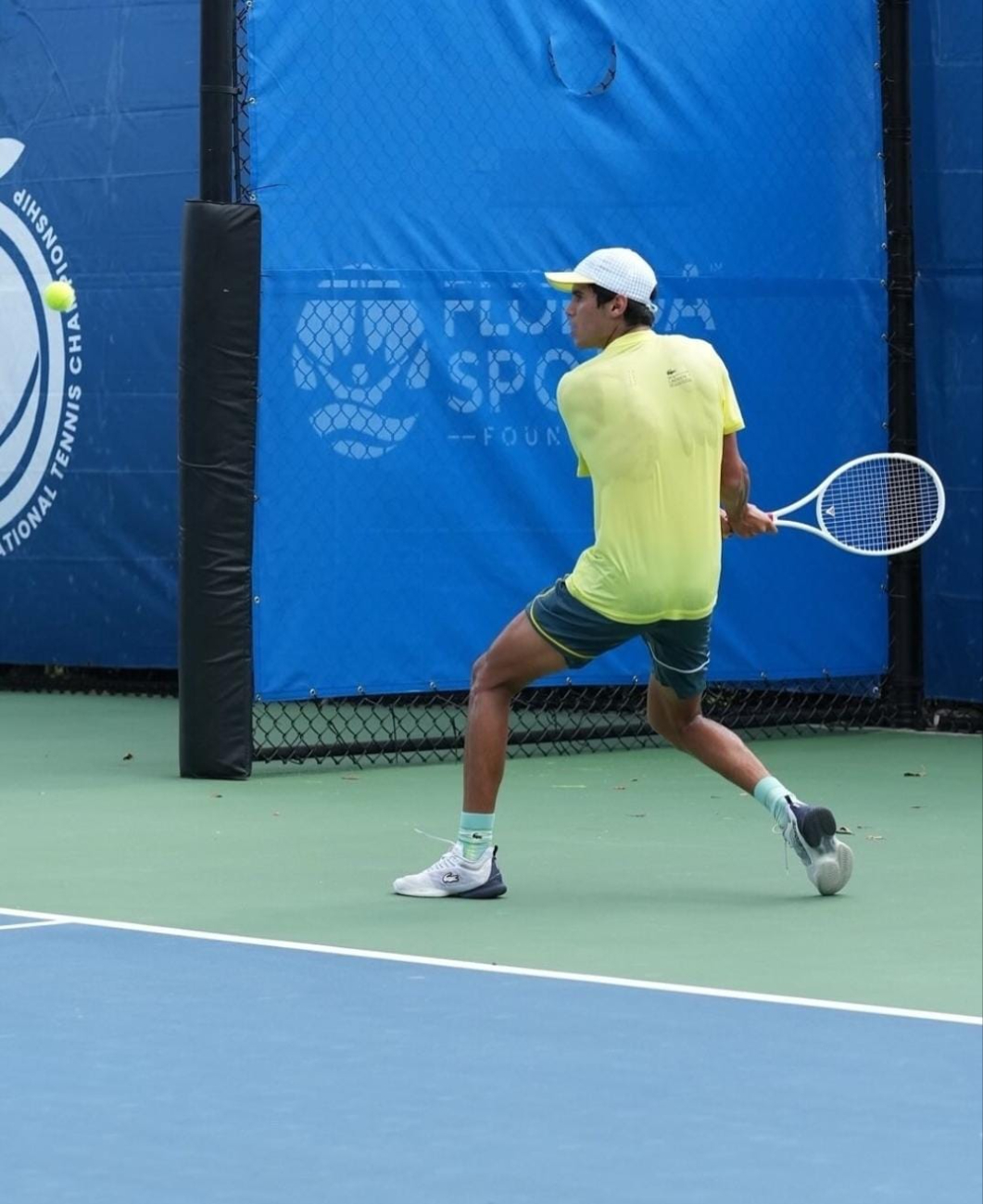 Pese a heridas, Pacheco logró avanzar a la segunda ronda del Abierto Mexicano de Tenis.