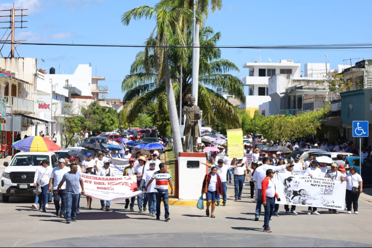 Seguirán manifestándose, en espera de entablar conversaciones con las autoridades.