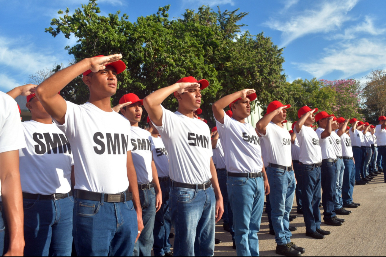 El Teniente Coronel de Infantería, Romeo Pérez Zarate, dio la bienvenida a los soldados del SMN