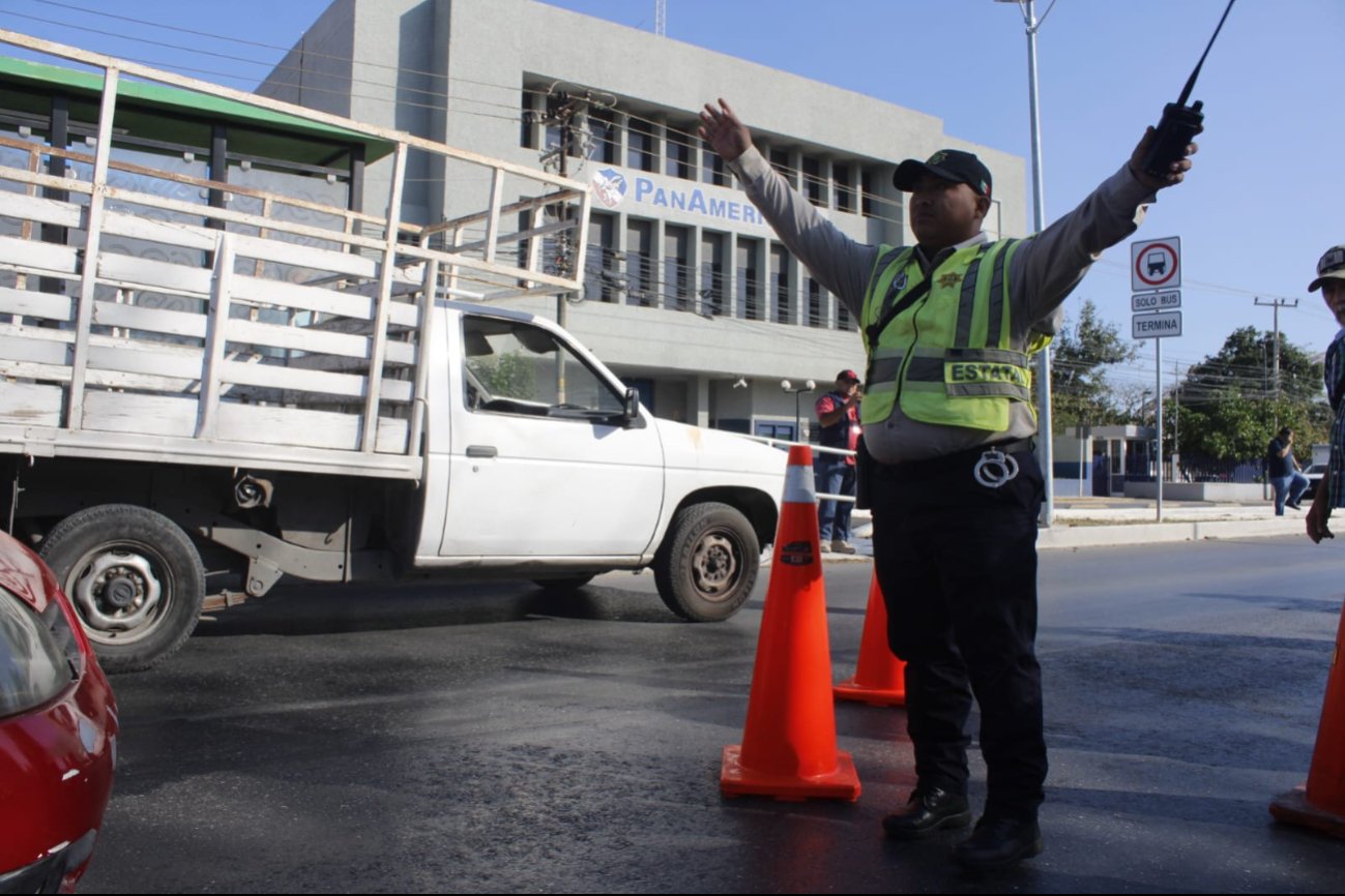 La SSP Yucatán dirige el tránsito en la avenida Internacional de Mérida