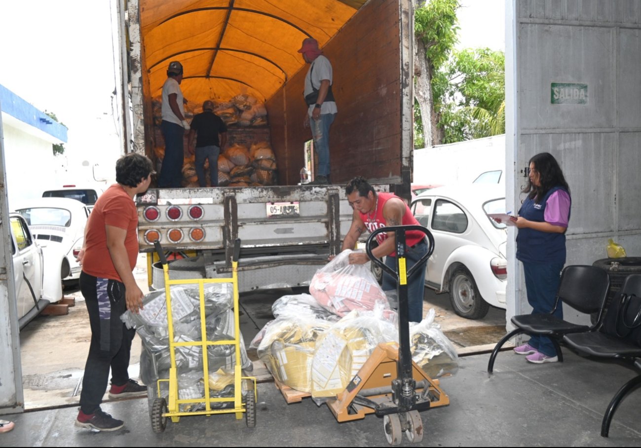 Supervisan traslado y reciclaje de documentación electoral de Campeche