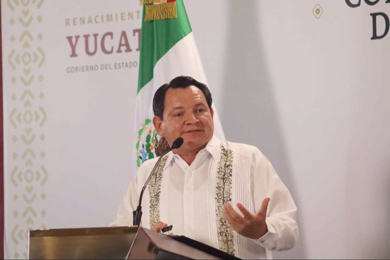 Gobierno de Yucatán busca construir casas en Sisal; Joaquín Díaz Mena  anuncia apoyo a los pobladores 