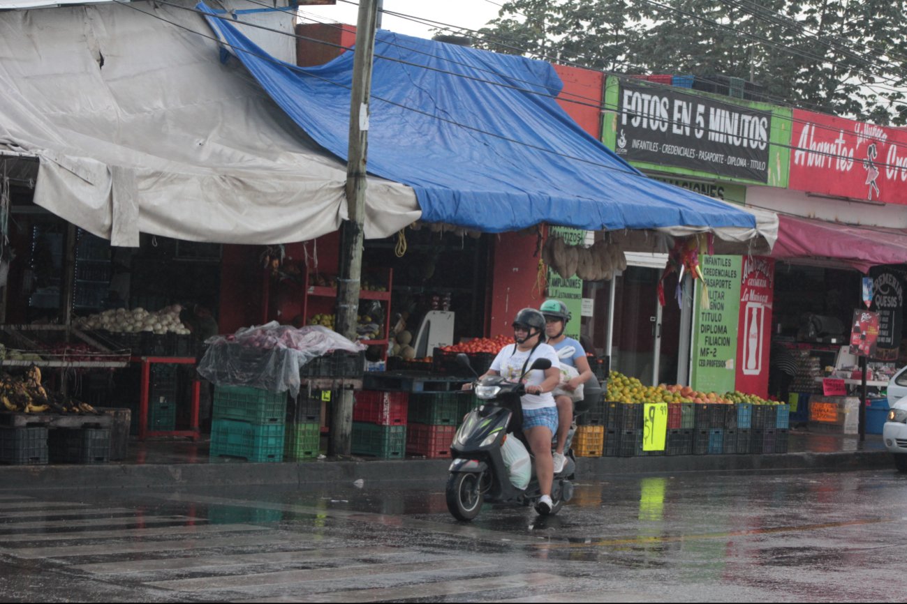 Pese a las probabilidades de lluvias, se recomienda salir con precaución