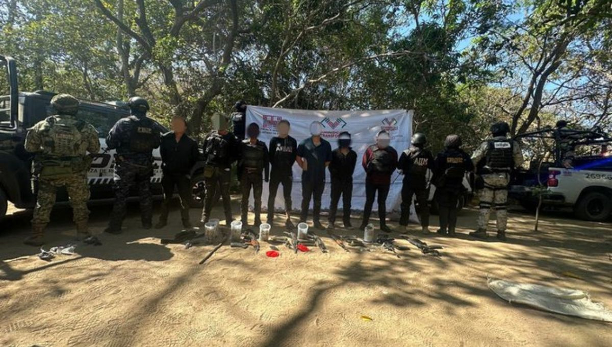 Fuerzas de seguridad repelen ataque y decomisan armamento de célula delictiva en Chiapas