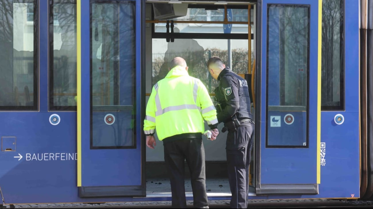 Hombre le rocía gasolina a su esposa y le prende fuego en Alemania