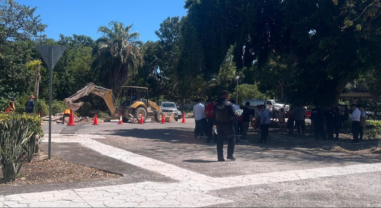 Vecinos de Residencial Andara en Chetumal protestan contra la Comisión de Agua Potable