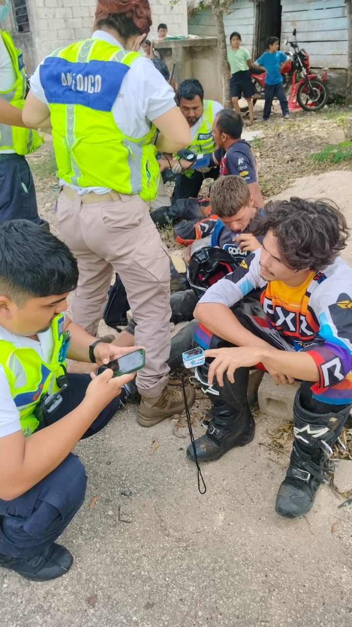 Los excursionistas se habían aventurado a una excursión en motocicleta entre la selva antes de perder el contacto con ellos