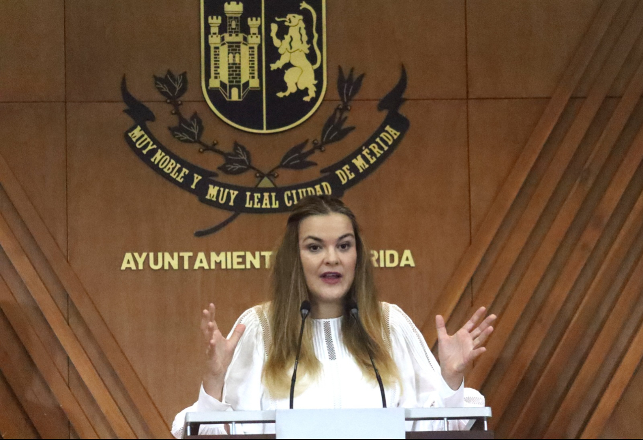 Cecilia Patrón presenta avances para abordar el crecimiento urbano de Mérida