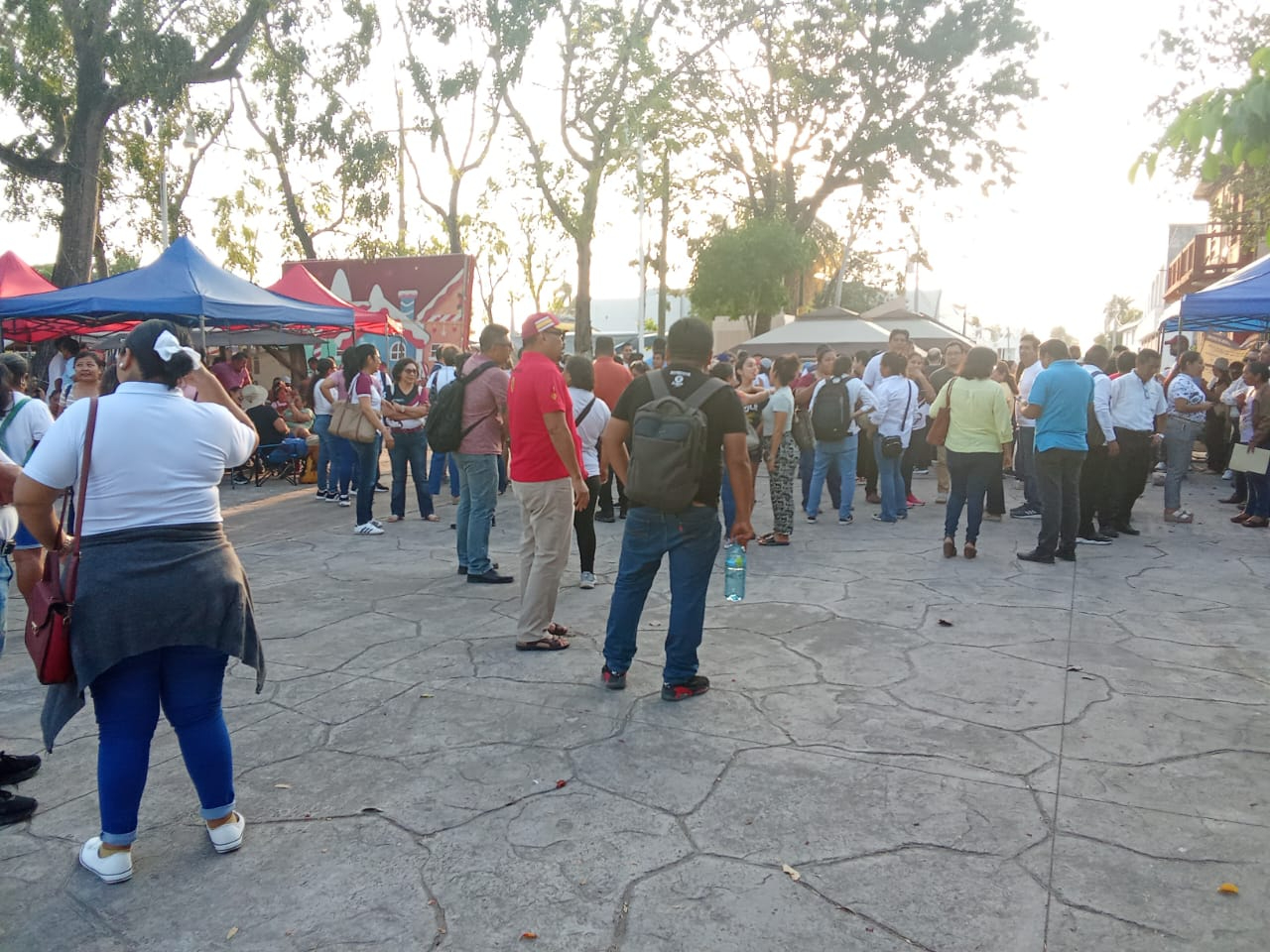 Por más de dos semanas, alumnos no han tenido clases en Chetumal.