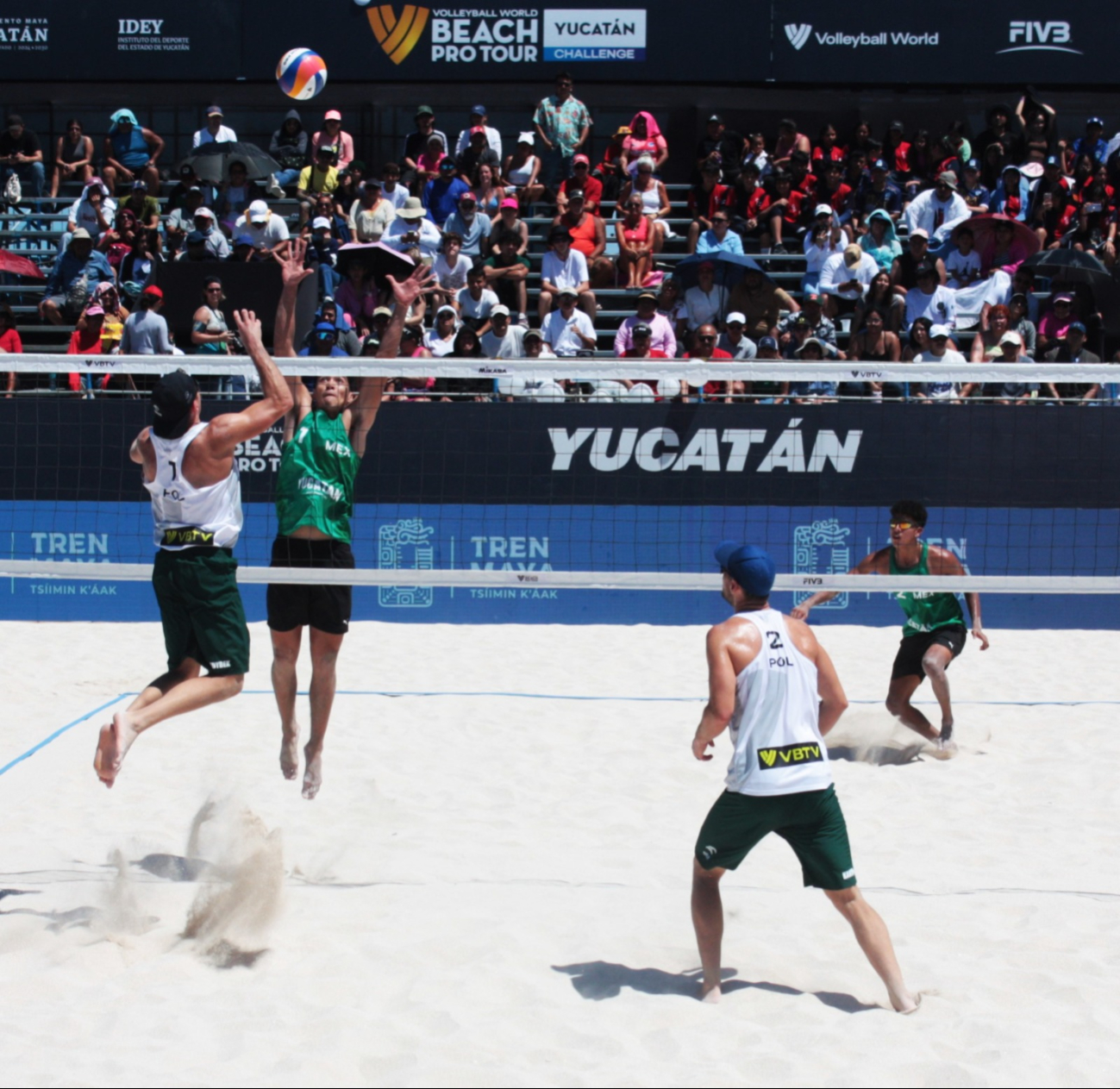 Cae dupla mexicana contra sus rivales polacos en el Tour Mundial de Voleibol de Playa Challenge Yucatán 2025 