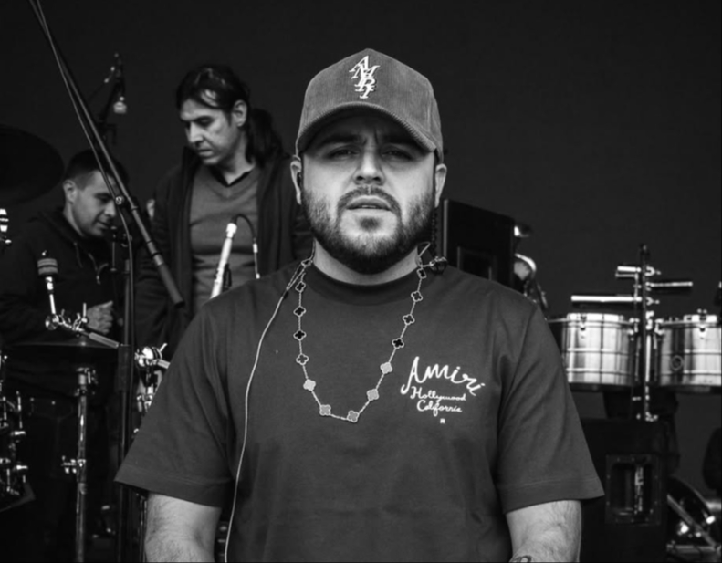 Gerardo Ortiz se declara culpable por cantar para narcotraficantes mexicanos