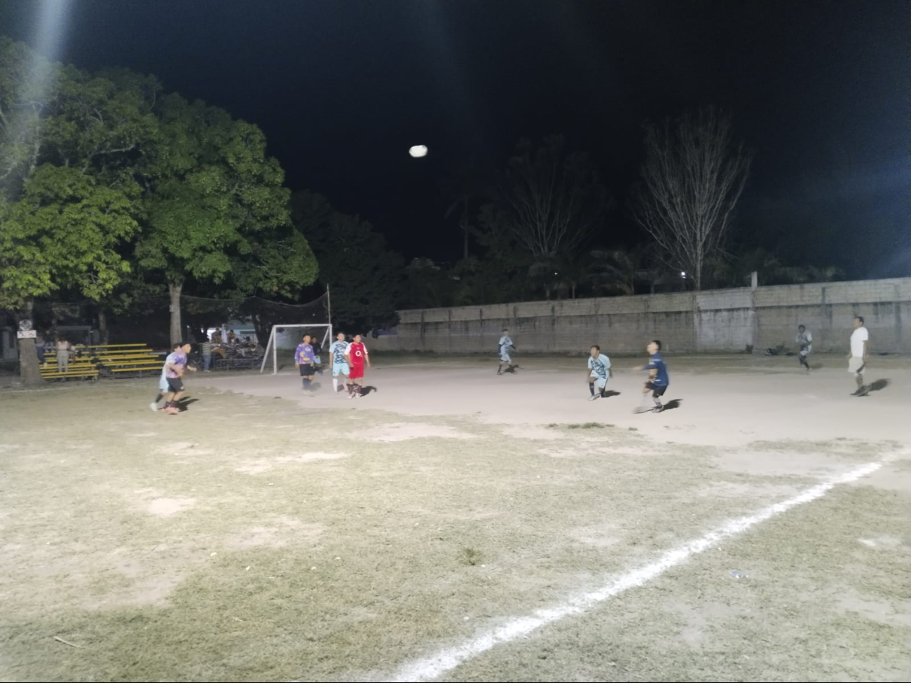 Reñidos encuentros en el campo de la Capilla