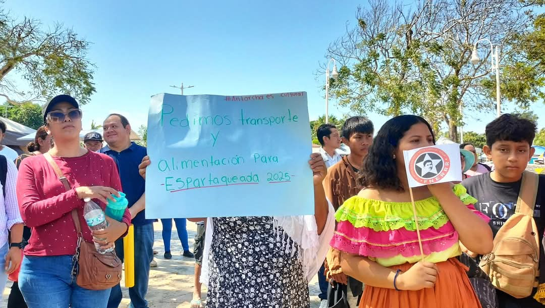 Jóvenes antorchistas de Chetumal siguen sin recibir apoyo de las autoridades