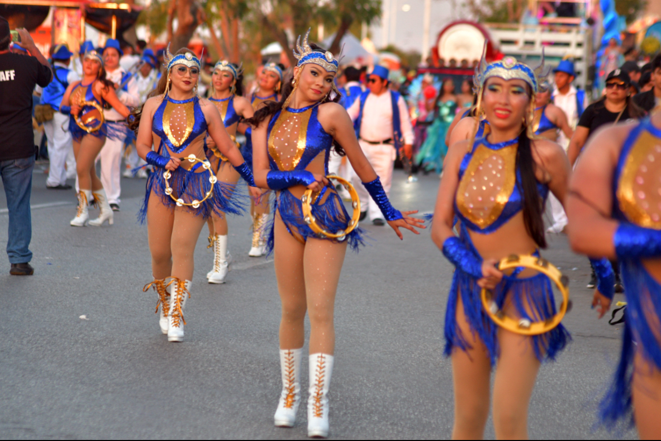 Las comparsas entregaron todo con sus bailes