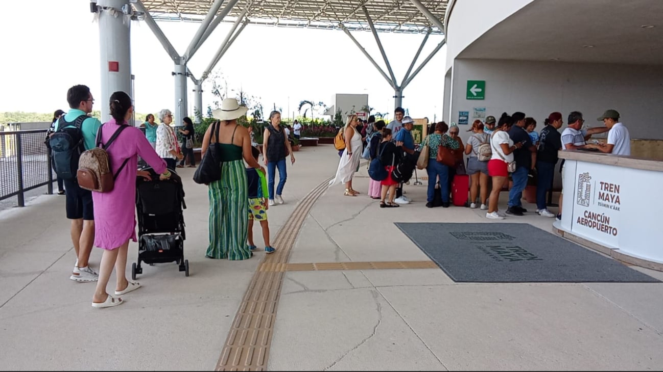 Viajeros afirman su deseo de viajar debido a la publicad del tren