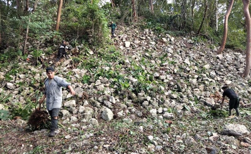 Descubren nueva estructura palaciega en la zona arqueológica de X´baatún