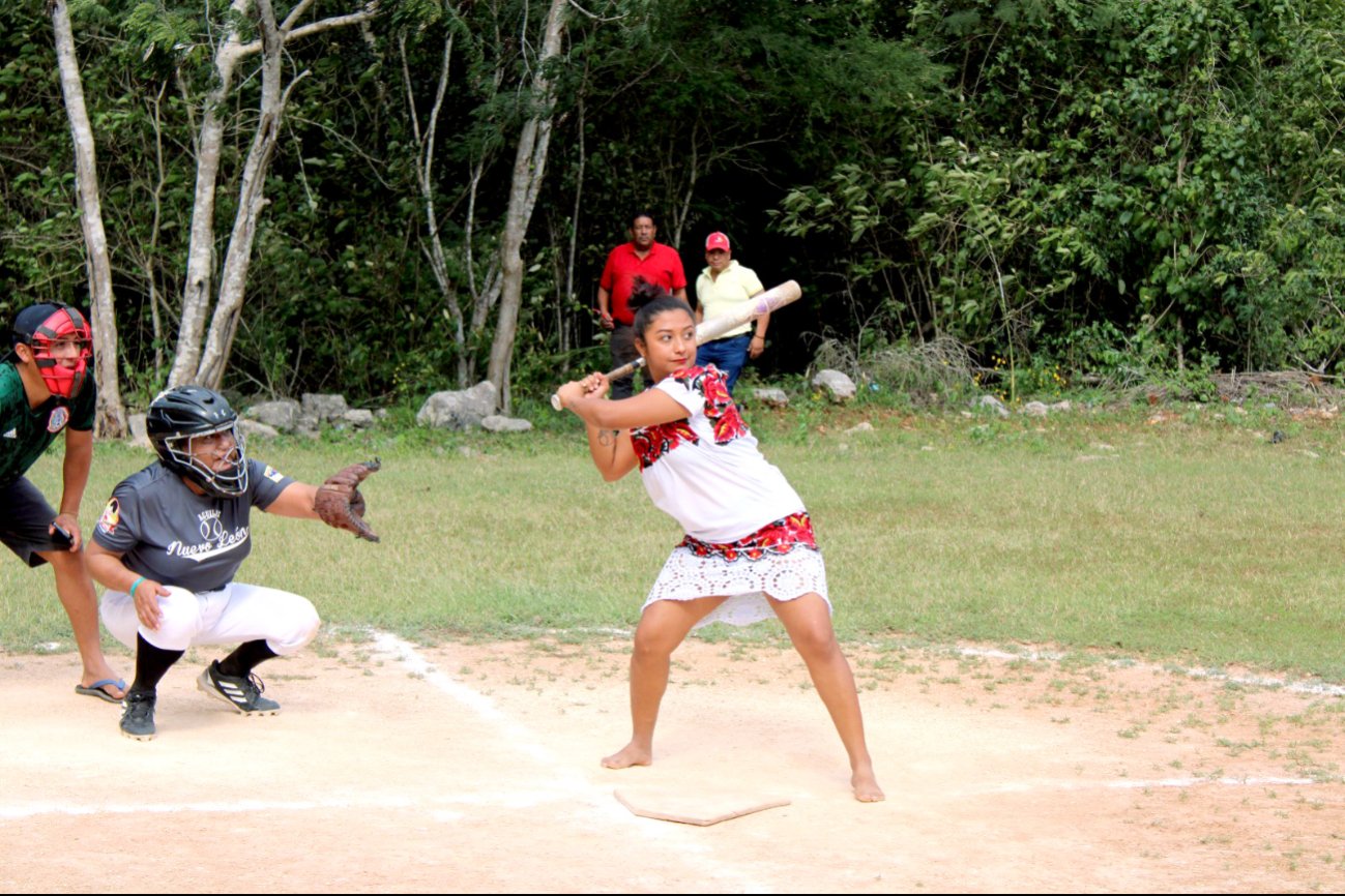 Siete años han pasado desde que comenzaron a jugar softbol, impulsado por una Caravana de Salud.