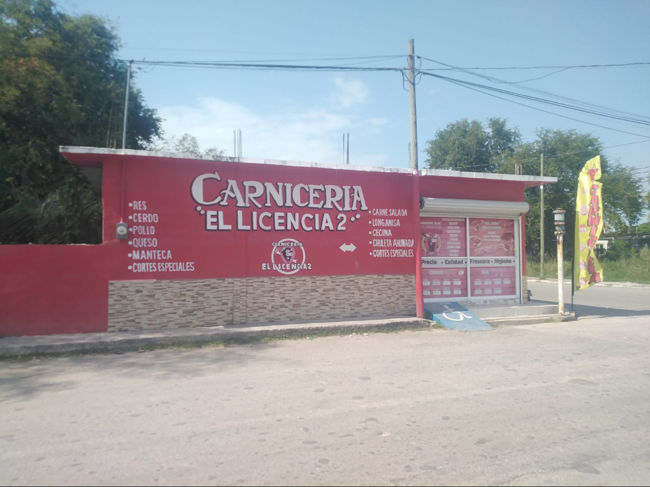 Asaltan carnicería