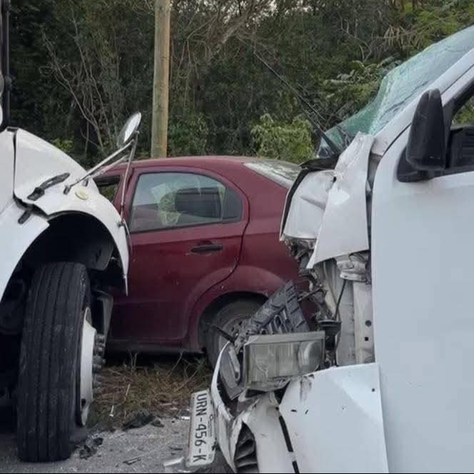 Fuerte colisión en la carretera Tulum-Cobá deja dos personas lesionadas