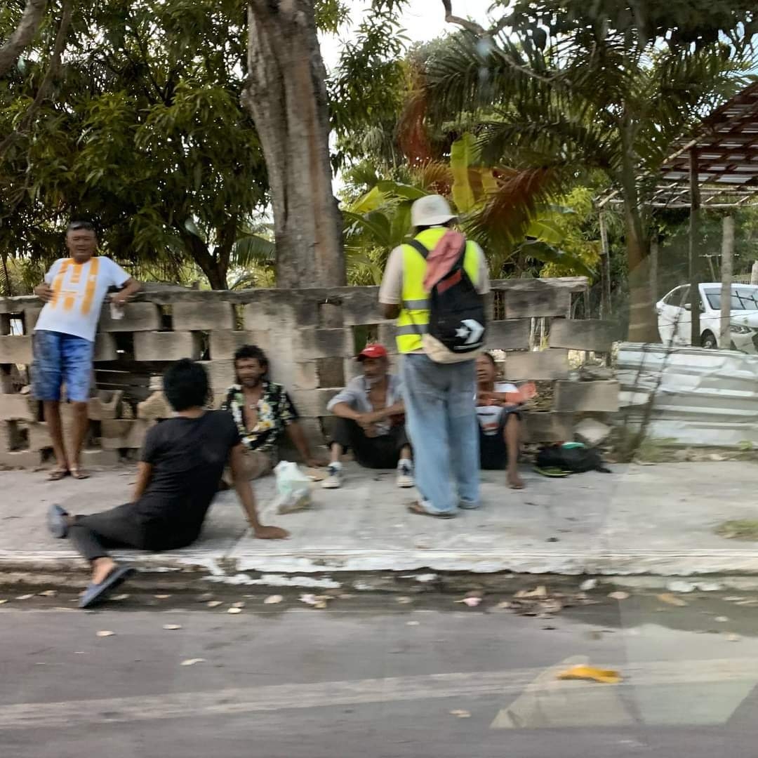 Los indigentes forman parte de un grupo llamado "Escuadrón de la Muerte", y han sido desalojados de otros puntos de la ciudad. Foto: Abraham Cohuó