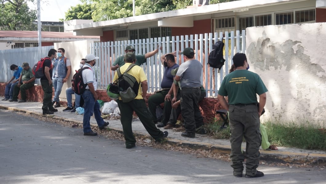 Trabajadores de Conafor se manifiestan en Campeche