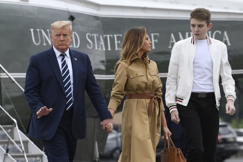 Barron, hijo de Trump y Melania, tuvo coronavirus