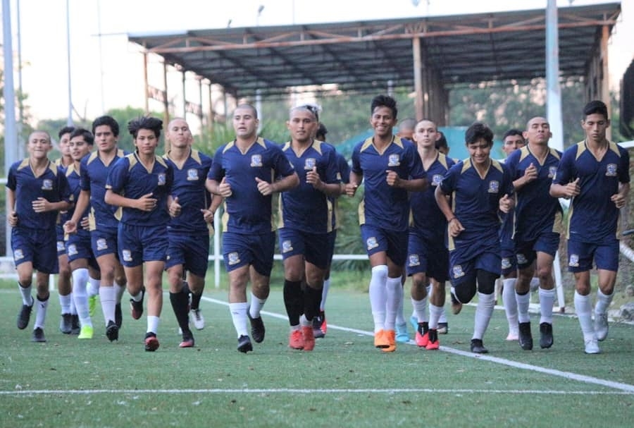 El plantel ganó su primera partido en el grupo 1 de la zona sur tras vencer a Cancún FC por 3 goles a 2. Foto: Angel Abraham Ramón González