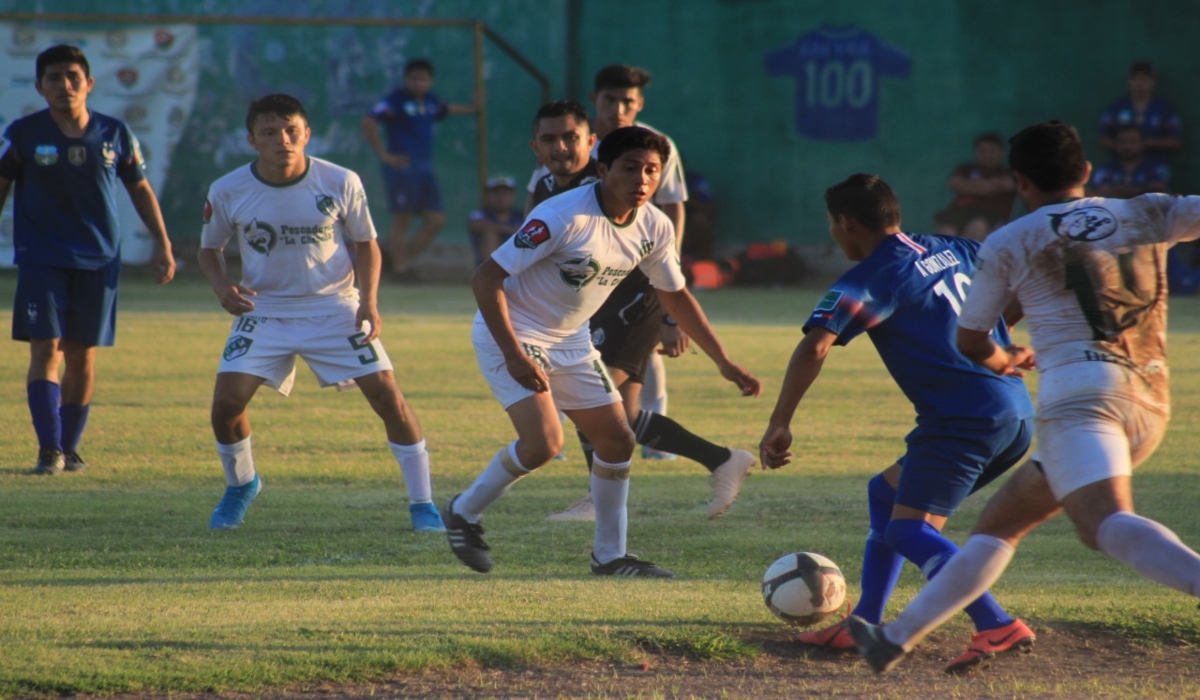 Siete asociaciones estatales trabajarán en conjunto para fomentar el fútbol amateur. Foto: Emmanuel Sansores.