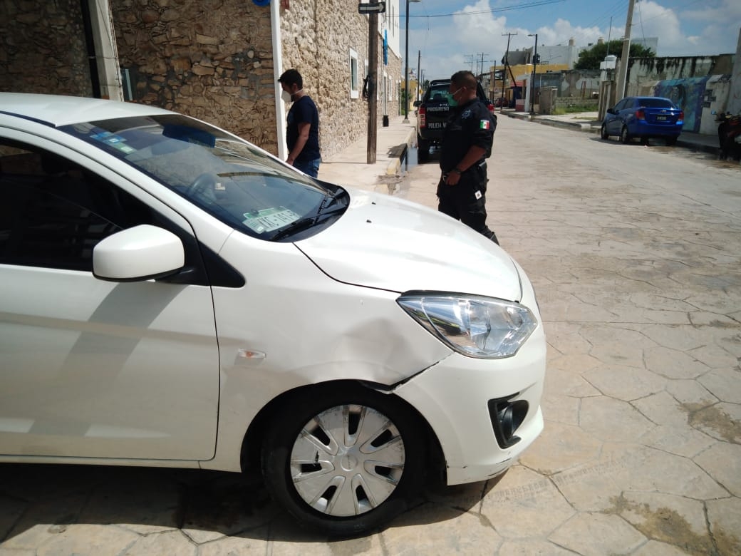 Al lugar arribaron elementos de la Policía Municipal para atender el reporte. Foto: Alfredo Canto