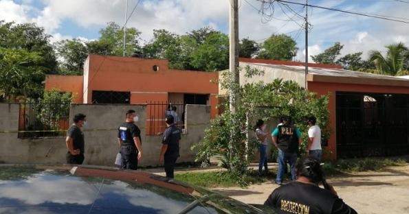 Vecinos aseguran que no vieron nada extraño al interior del domicilio. Foto: Alejandro Collí