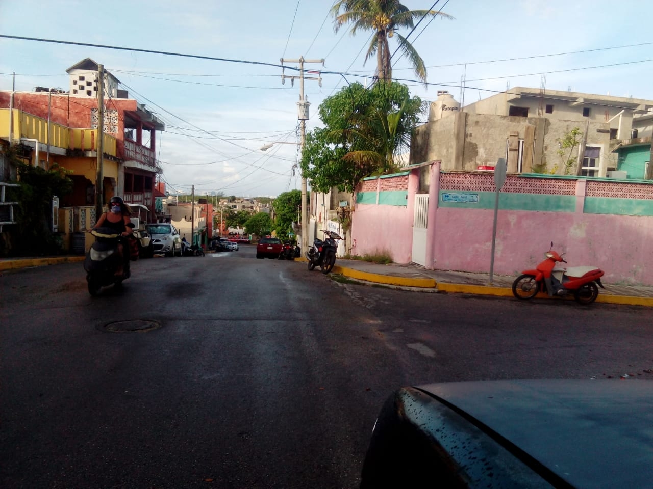 Los cruces desde y hacia Puerto Juárez continúan en sus horarios normales. Foto: Ovidio López