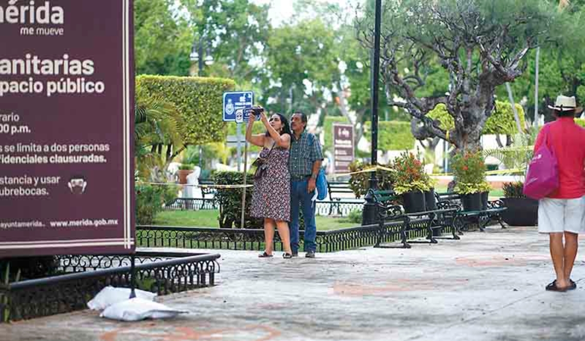 De acuerdo con la Unidad de Política Migratoria, en Yucatán se han otorgado en lo que va del año 606 nuevas Tarjetas de Residencia Temporal. Foto: Edwin Aguilar.