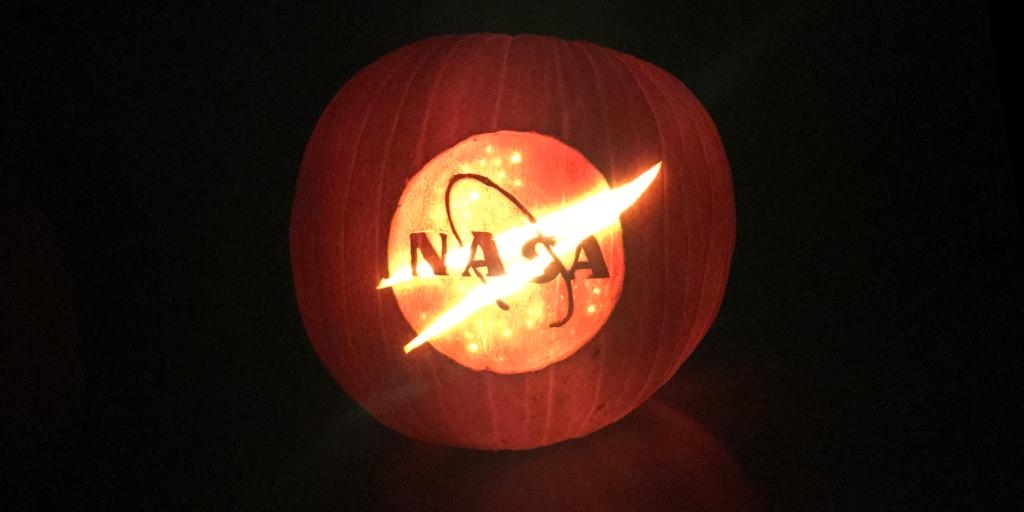 NASA capta sonidos tenebrosos en el espacio y una calabaza, ¡bienvenido Halloween!