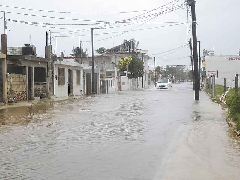 Tormenta Tropical Gamma podría aumentar su fuerza frente a Yucatán