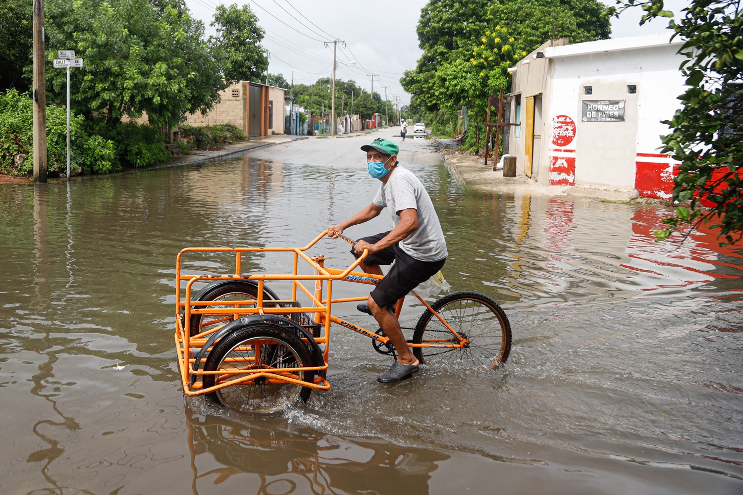 Tormenta Tropical Gamma se aproxima a Río Lagartos