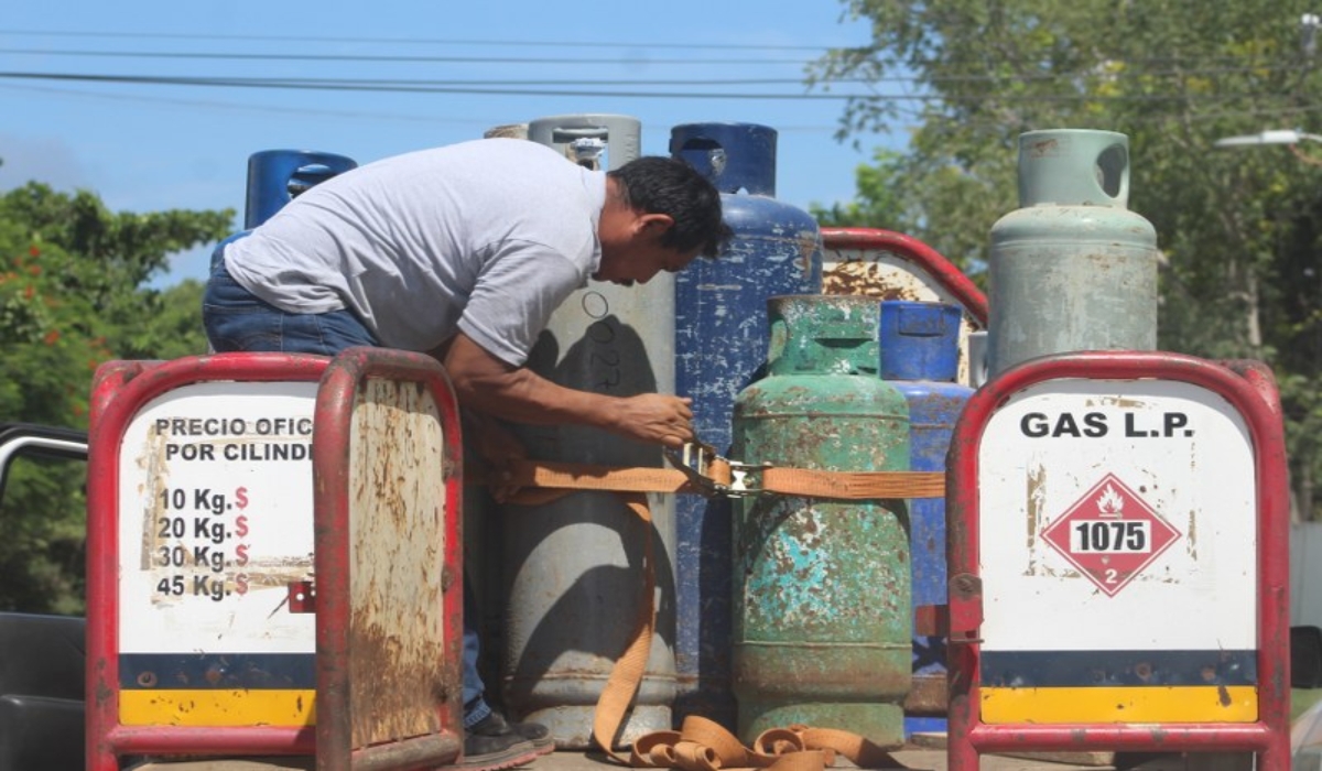 En la capital de Quintana Roo, un cilindro de 10 kilogramos tiene un costo de 212.20 pesos. Foto: Eric Castillo.