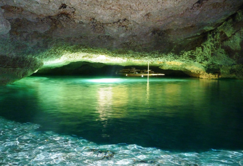 El agua ya alcanza los 4 metros de atura. Foto: Por Esto!