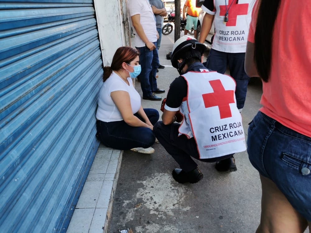 Mujer lesionada en choque entre camionetas de Ciudad del Carmen