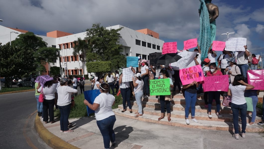 Trabajadores exigen reapertura de guarderías del IMSS en Campeche