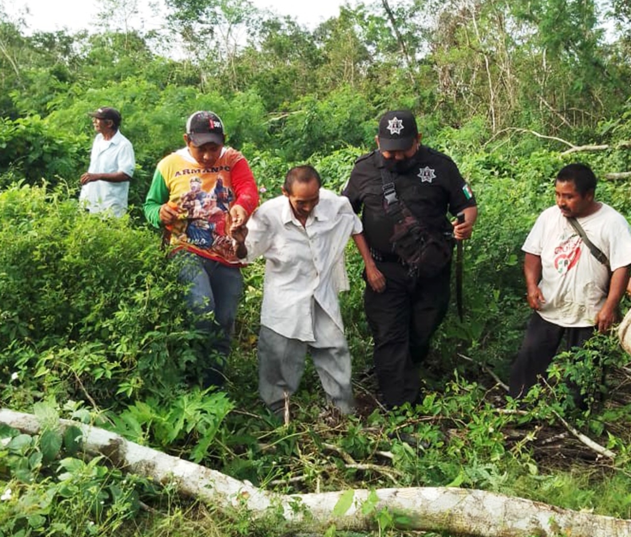 Fue a cobrar y se perdió en el monte de un poblado en Yucatán