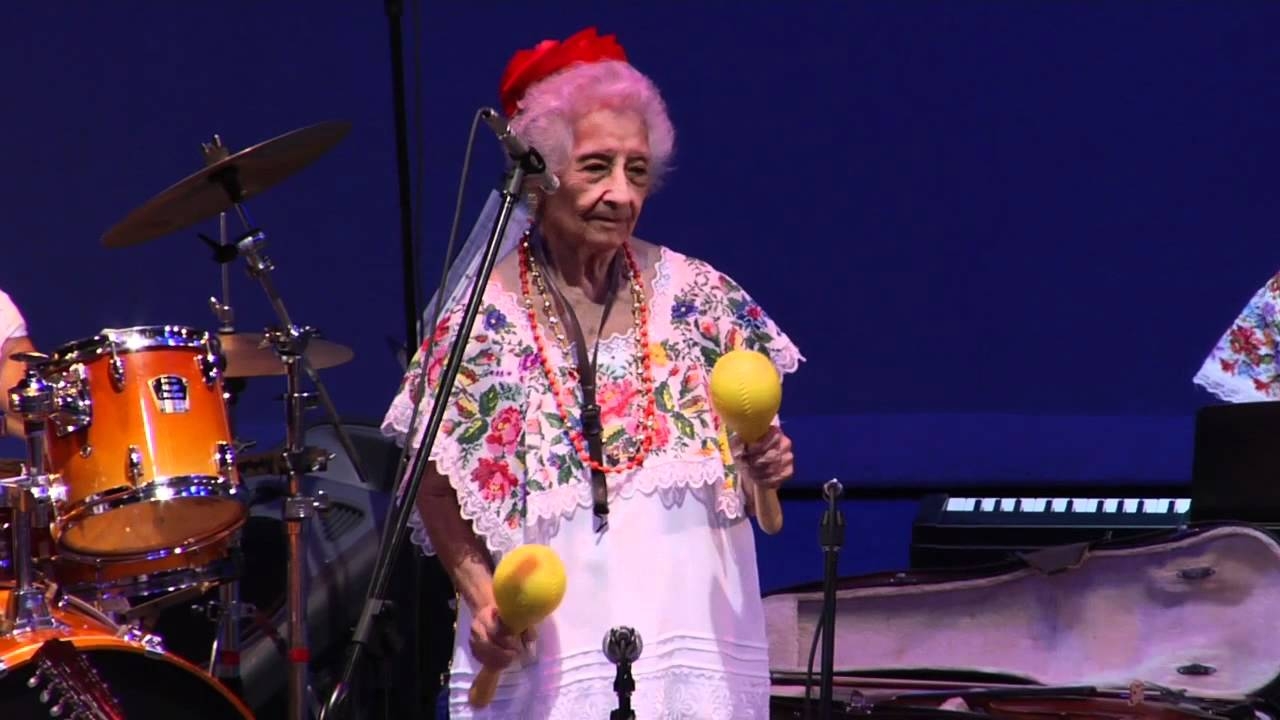 Murió Yolanda Canto, violinista yucateca de 106 años