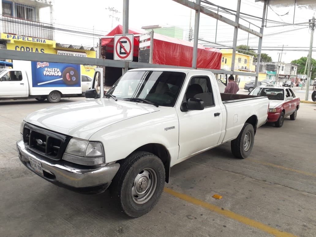 Fuerte accidente deja graves daños materiales en Ciudad del Carmen