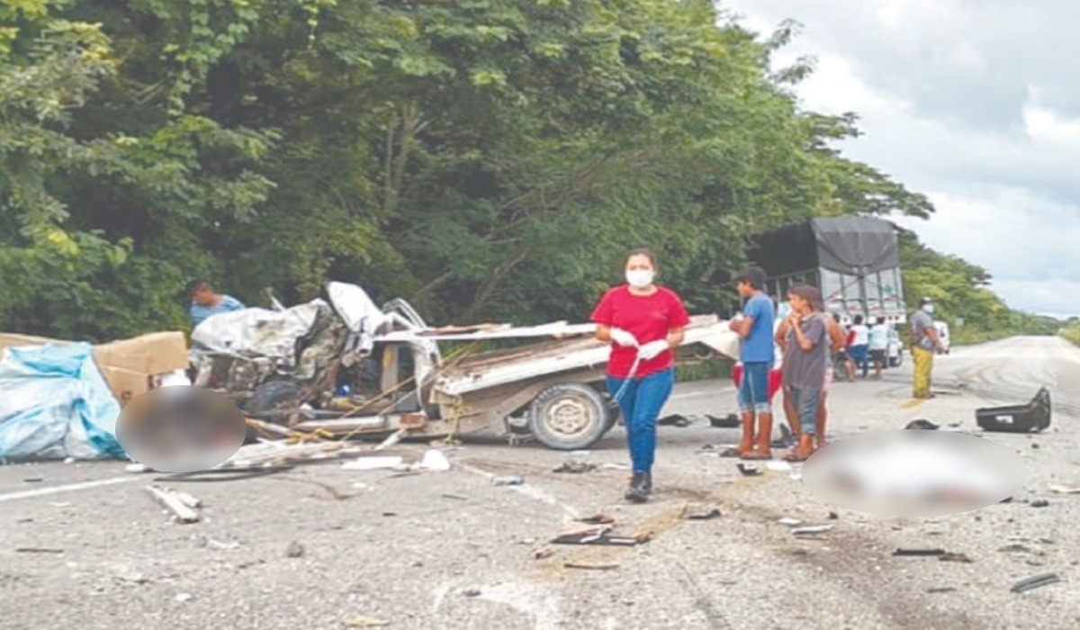 El accidente ocurrió en el kilómetro 59 de la carretera Villahermosa-Escárcega.