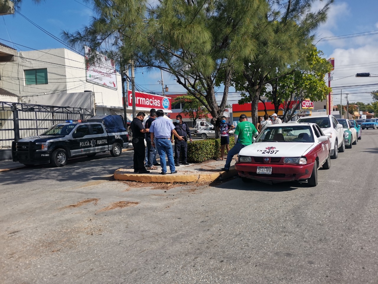 Choque ocasiona daños por más de 15 mil pesos en Ciudad del Carmen