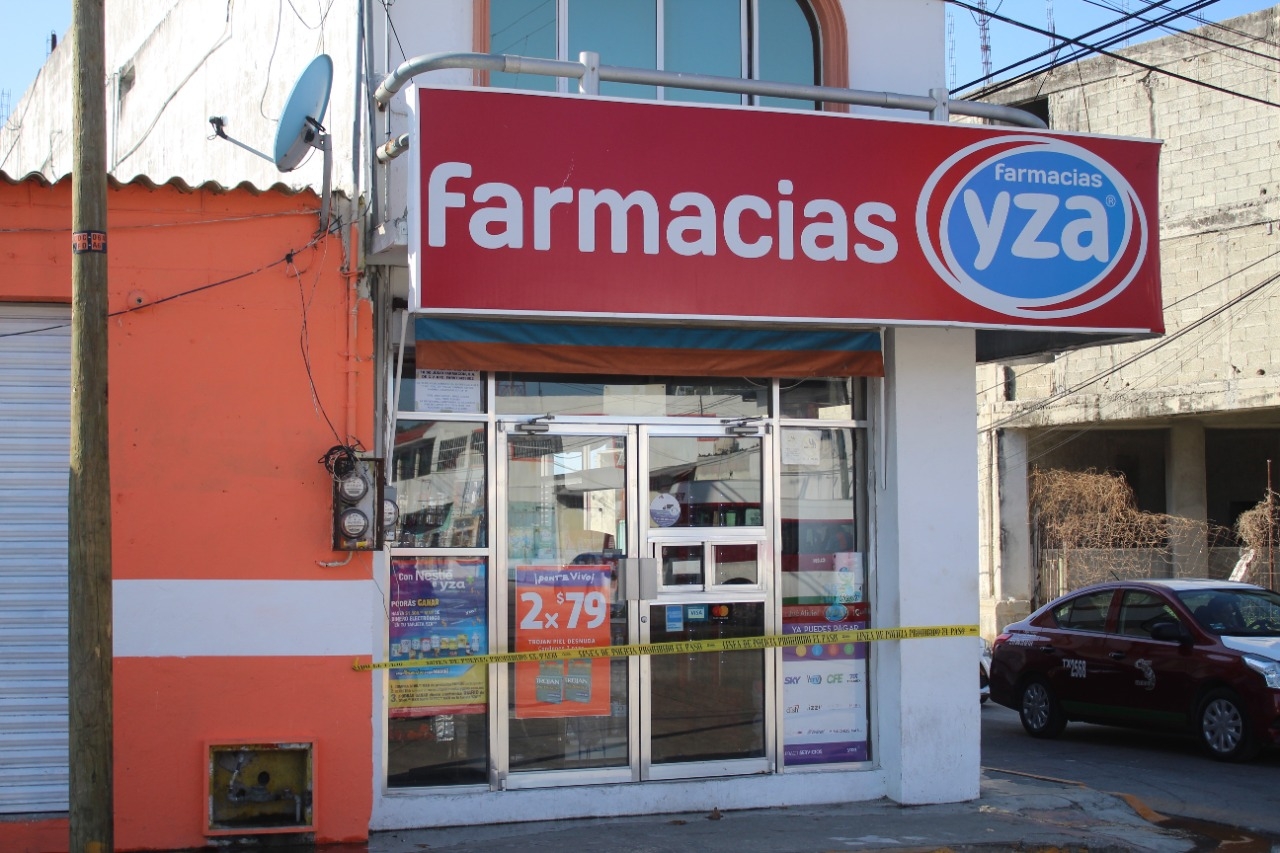 Armados con una navaja, asaltan una farmacia en Ciudad del Carmen