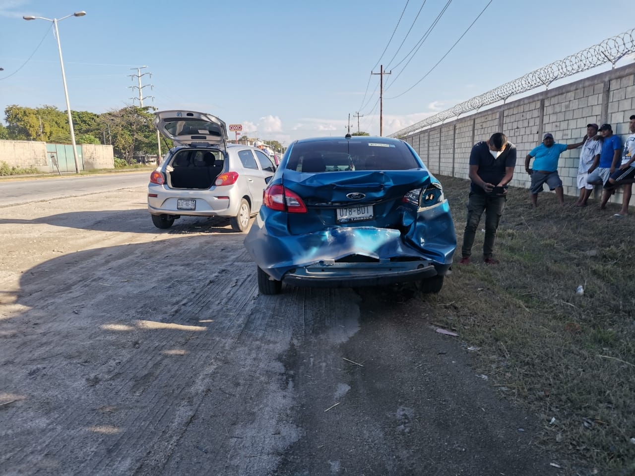 Costoso choque por alcance en Ciudad del Carmen