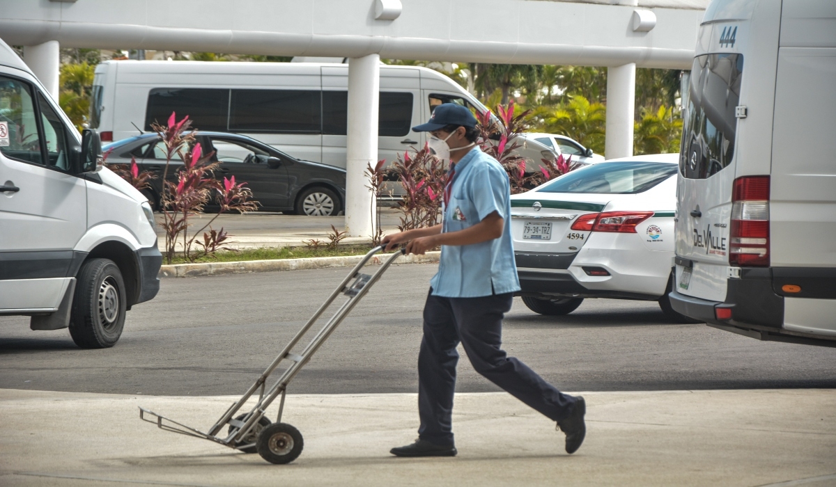 Quintana Roo encabeza la lista de estados con altos índices de pobreza laboral